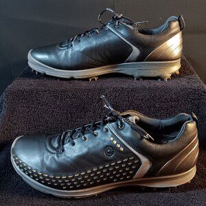 Ecco Black and Silver Athletic Shoes for Performance